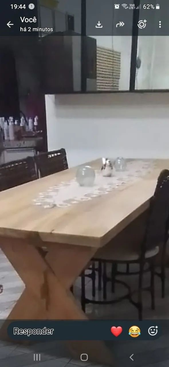 Vende se mesa madeira 