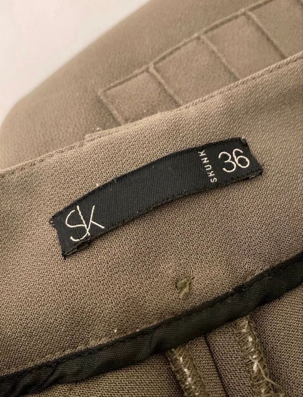 calça skunk verde musgo 36 - Foto 3