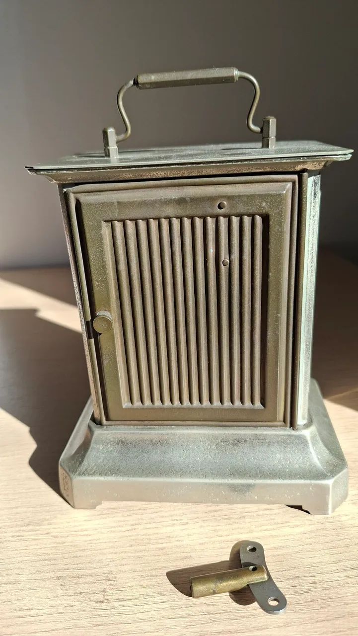 Relógio de mesa antigo da marca Junghans, de fabricação Alemã - Foto 6