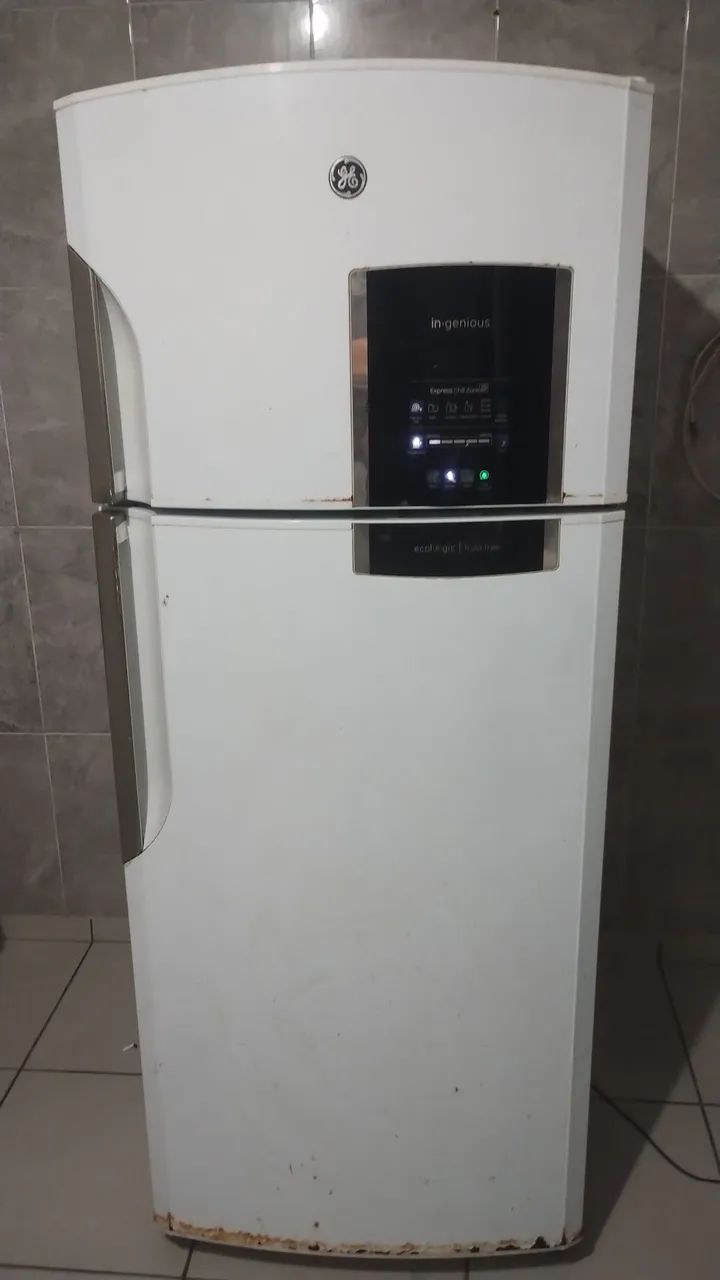 GELADEIRA