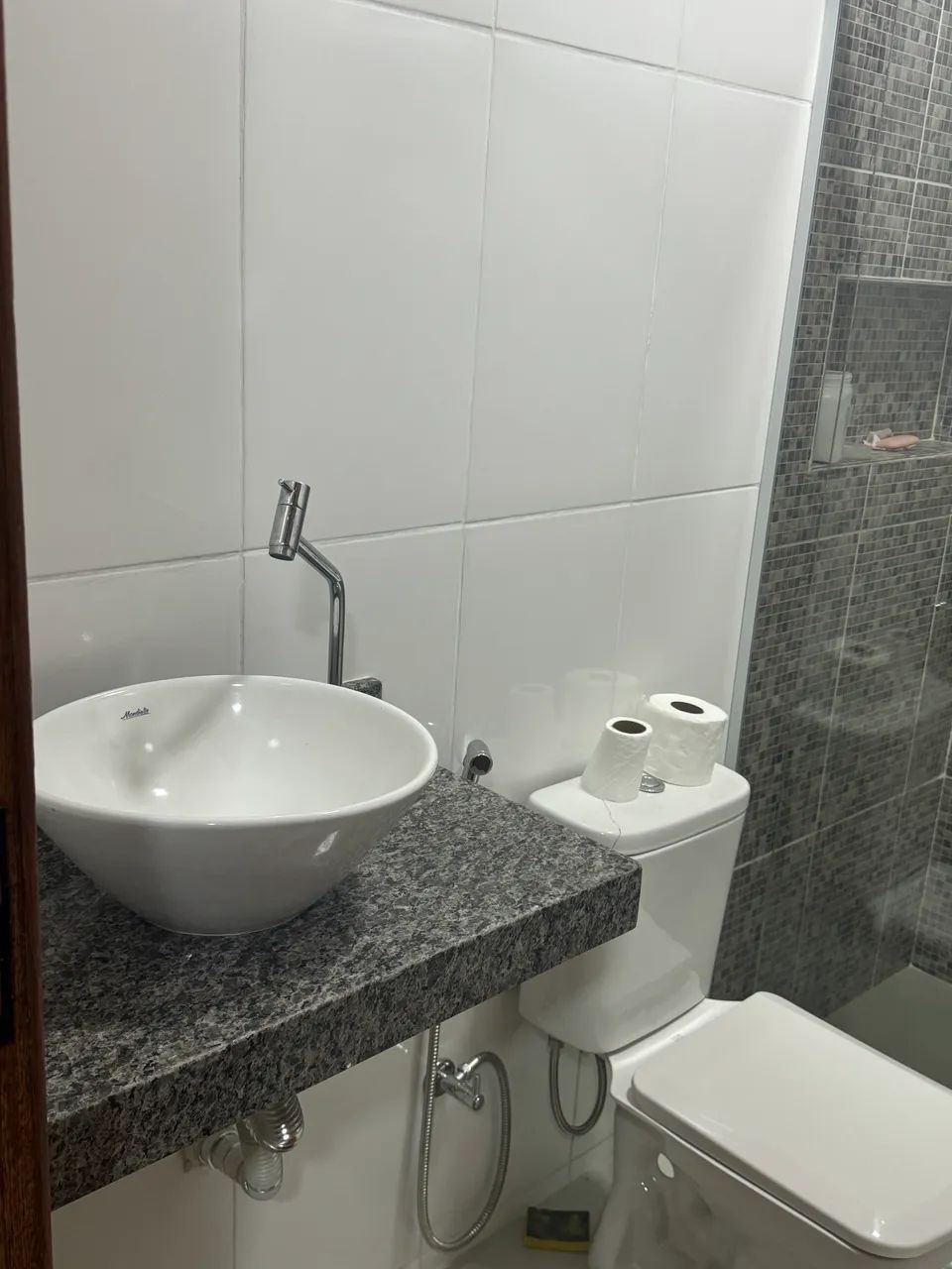 Alugo apartamento com acabamento de primeira  - Foto 4