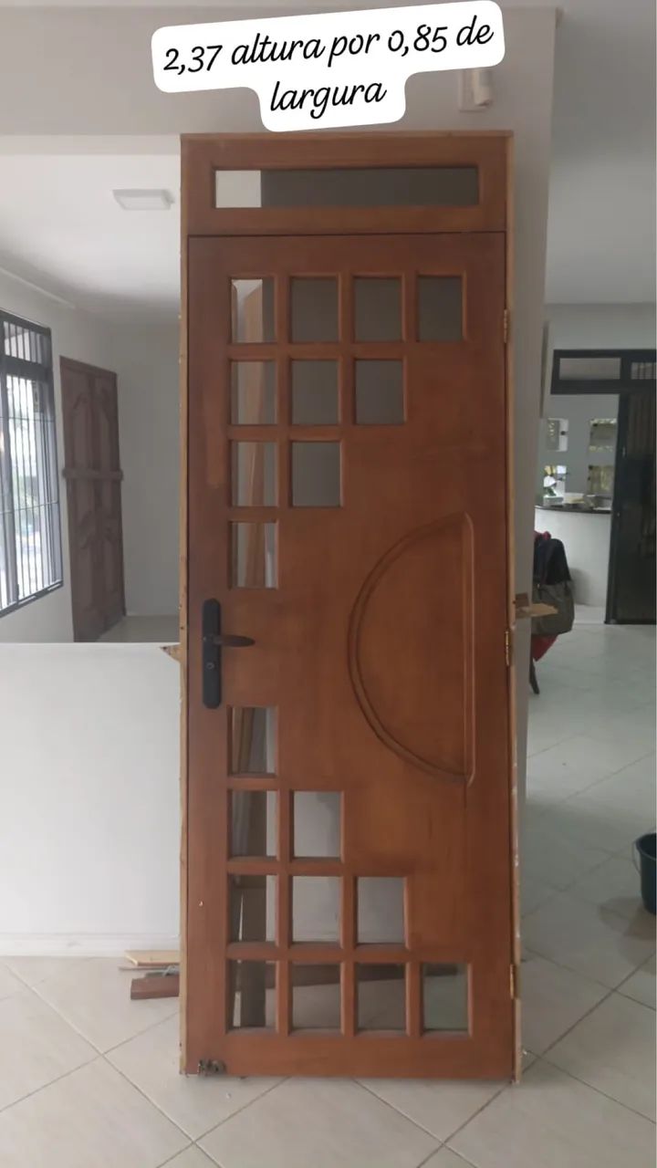 Porta de madeira maciça 451968752482396160