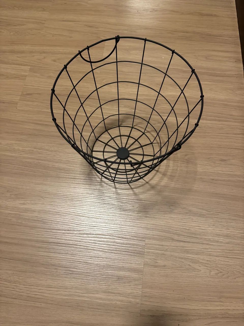 Cesto de ferro