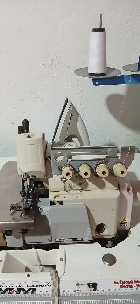 Venda de overlok industrial
