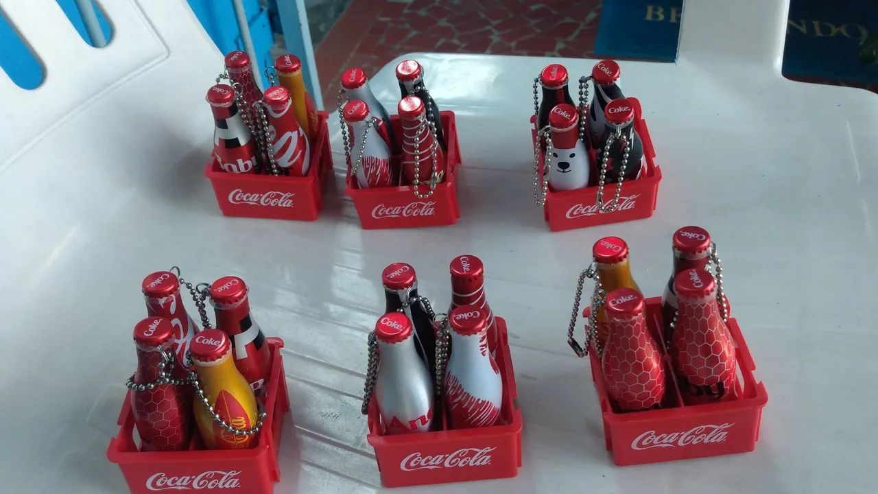 6 engradados garrafinhas coca cola 2015.