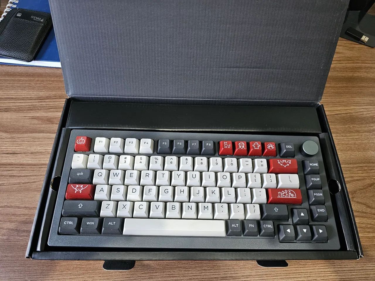 Teclado Akko 5075B Plus Dracula