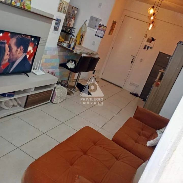APARTAMENTO COM 2 QUARTOS, 2 BANHEIROS E 1 VAGA DE GARAGEM - Foto 2