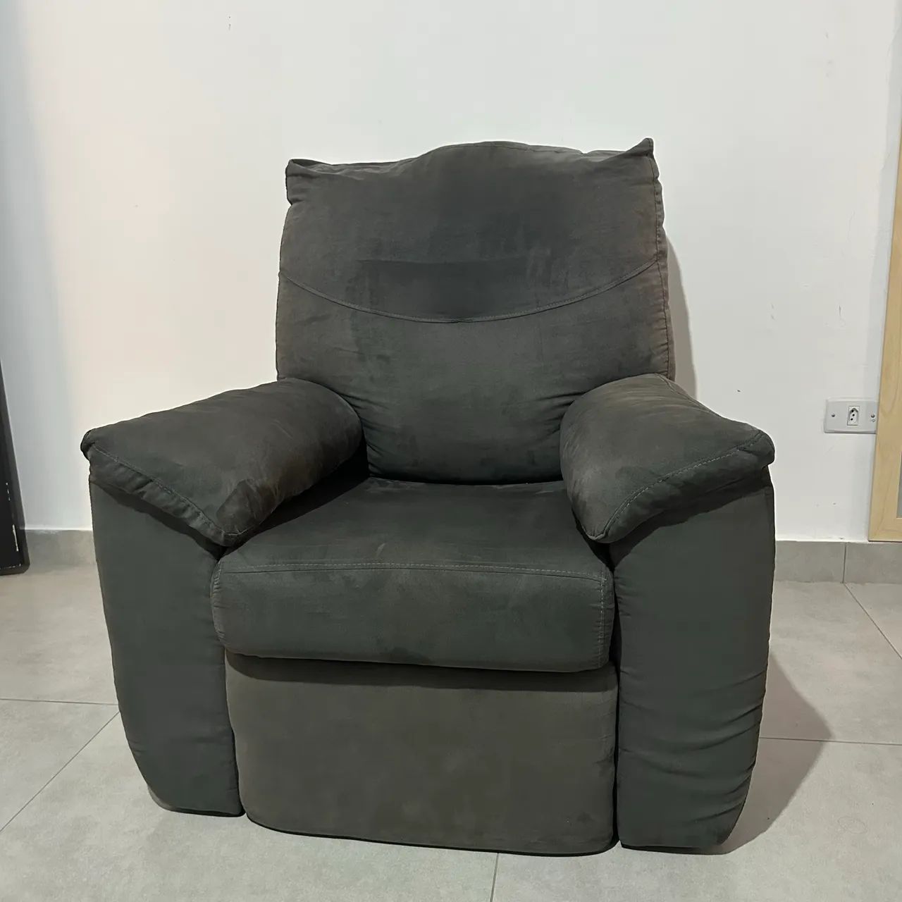 Poltrona reclinável  - Foto 4