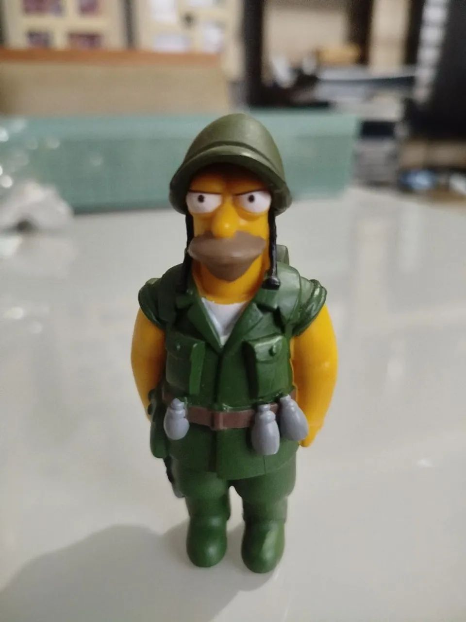 5 bonecos the Simpsons 350,00 só.