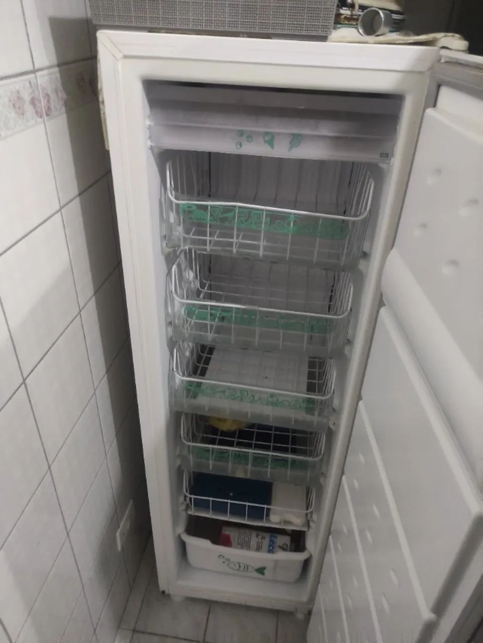 Freezer vertical  - Foto 2
