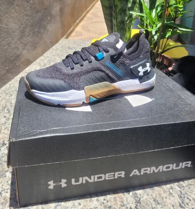 Tênis Under Armour TRIBASE novo, com nota fiscal, melhor modelo para musculação/crossfit 