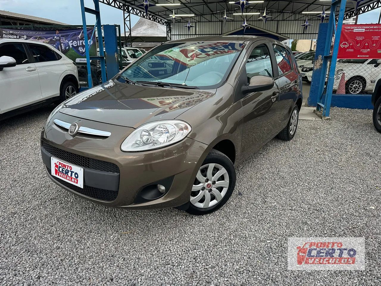 Fiat Palio Attractive 1.0 EVO Fire Flex 8V 5P 2014 - Foto 2