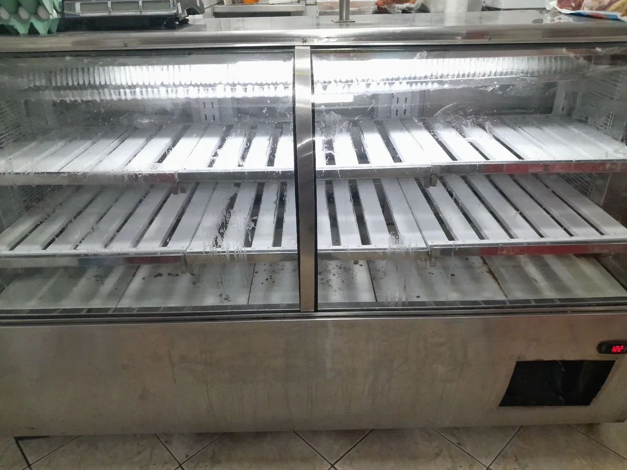 Balcão refrigerado 220watts 