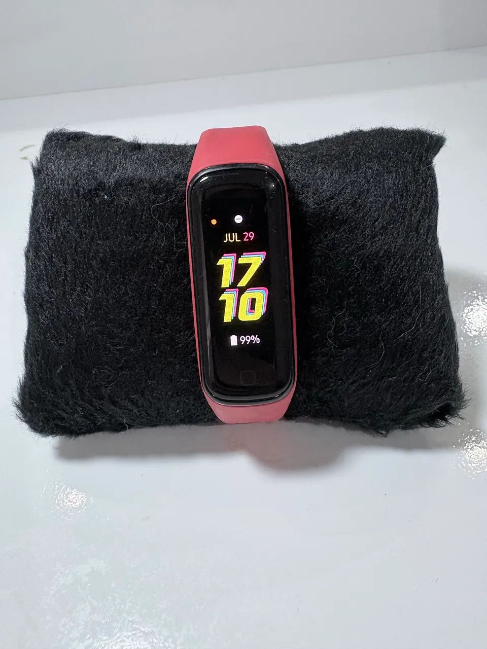 Smartband Samsung Galaxy Fit2 com pulseira trocável