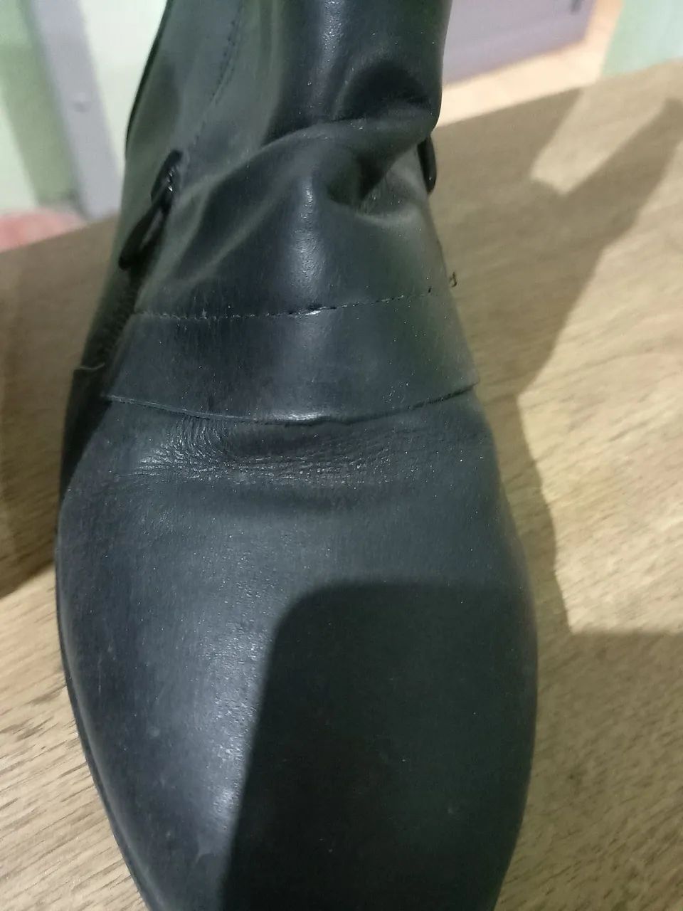 Vendo uma bota cano curto. - Foto 2