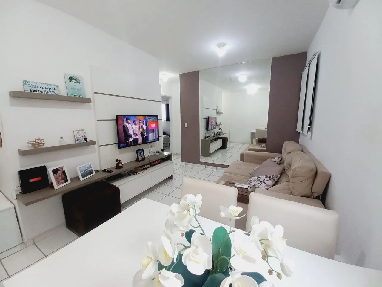 Vendo Apartamento 2qts com planejados! - Foto 2