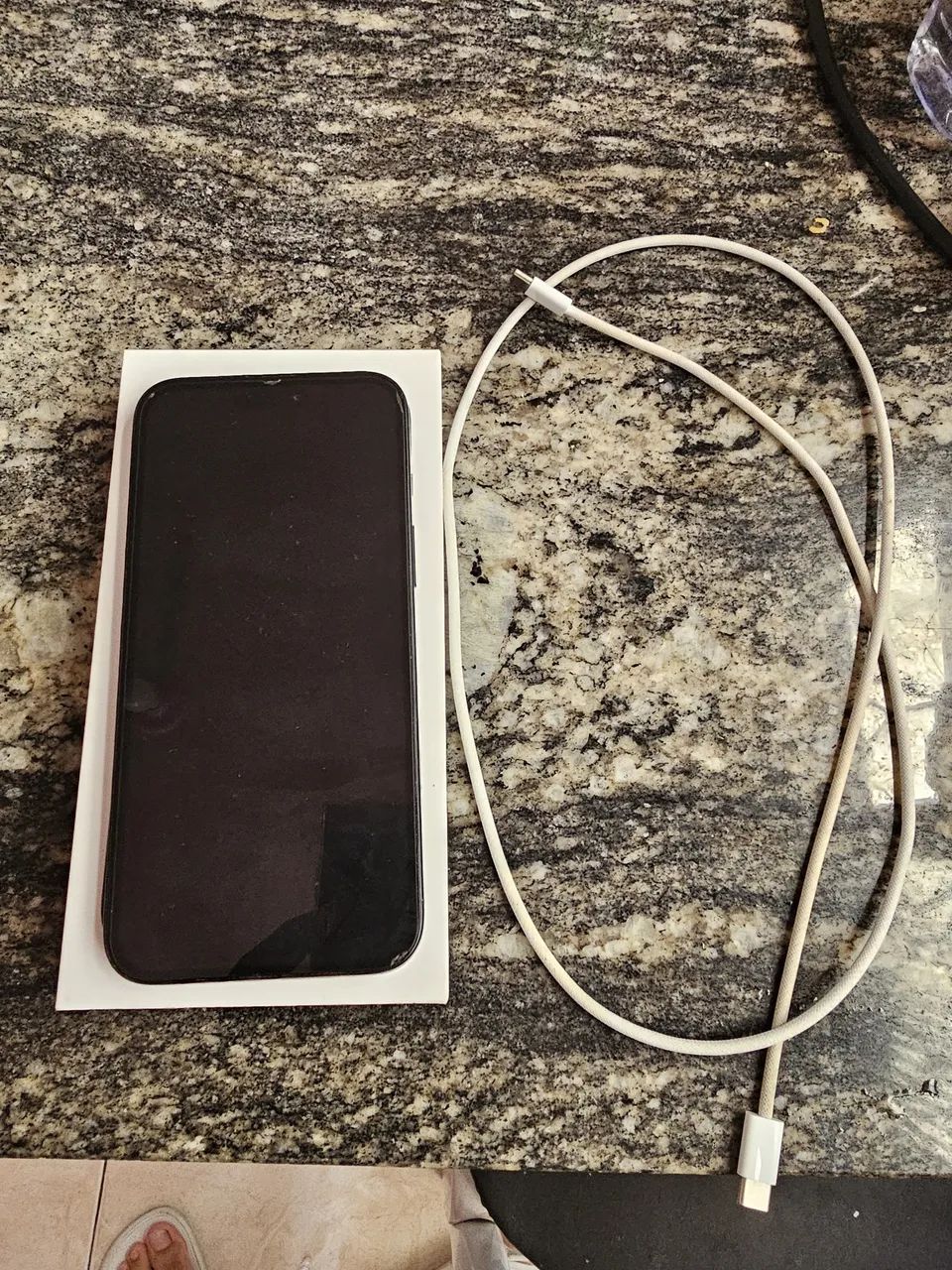 iPhone 16 plus - Foto 2