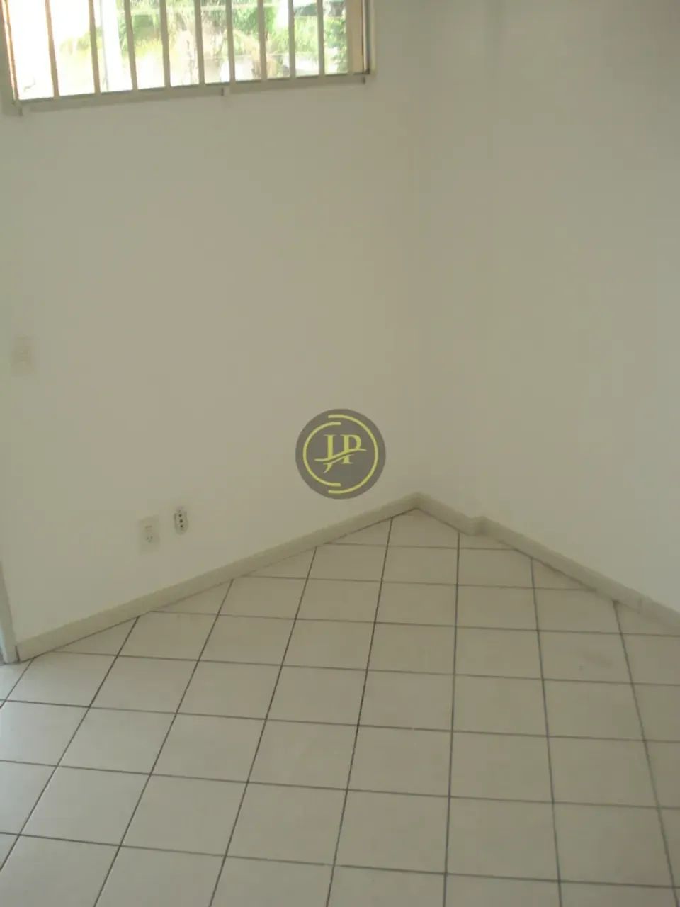 SALA COMERCIAL COM 40m², COM ELEVADOR NA RETA DA PENHA! - Foto 5