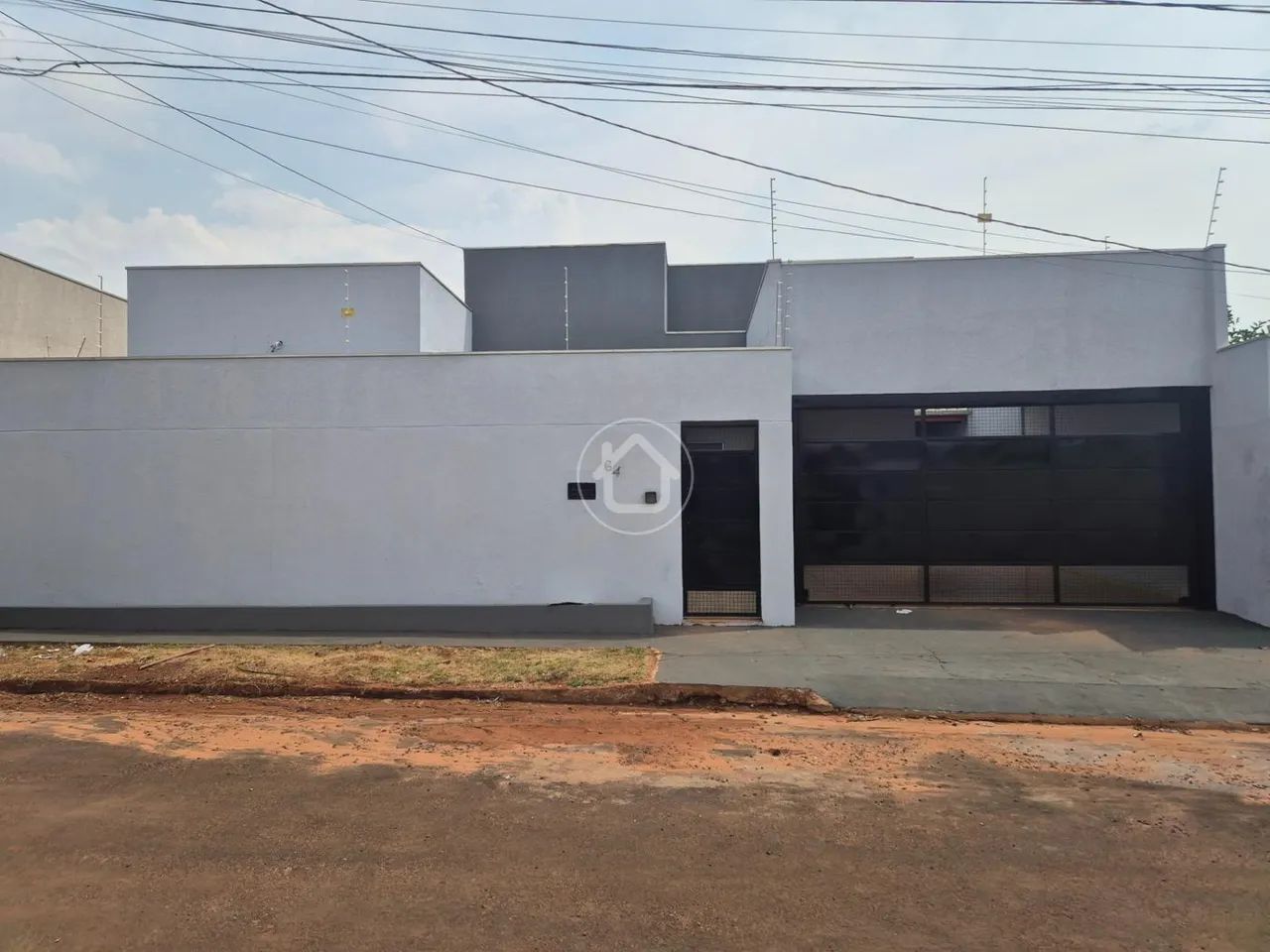 CASA NO RESIDENCIAL OLIVEIRA COM 3 DORMITORIOS