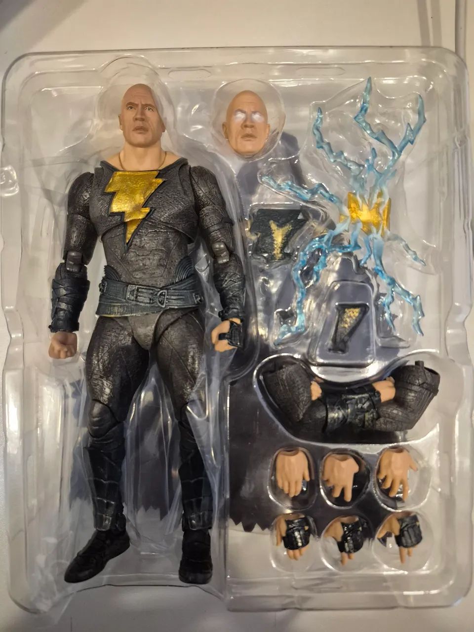 SH Figuarts Adão Negro Black Adam - Foto 2