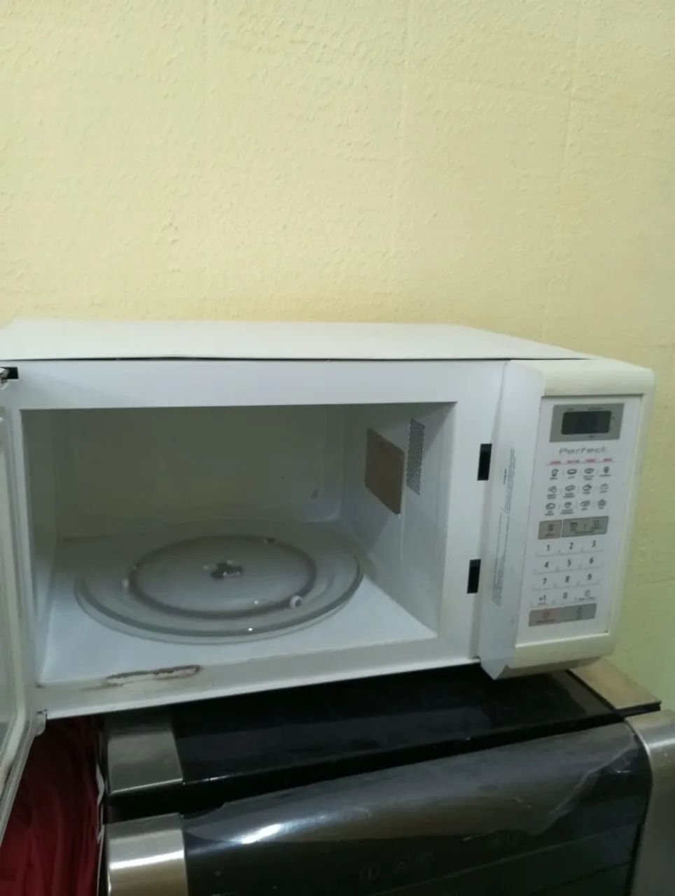 Microondas Panasonic 28L 127v  - Foto 2