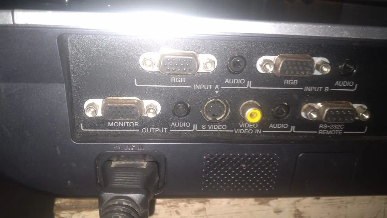 projetor Sony VPL-CX155 - Foto 4