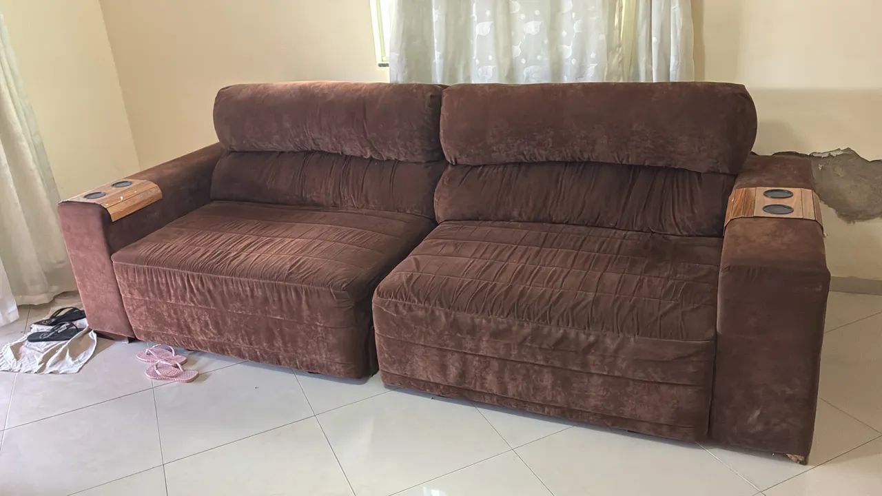 Sofá 4 lugares retrátil 