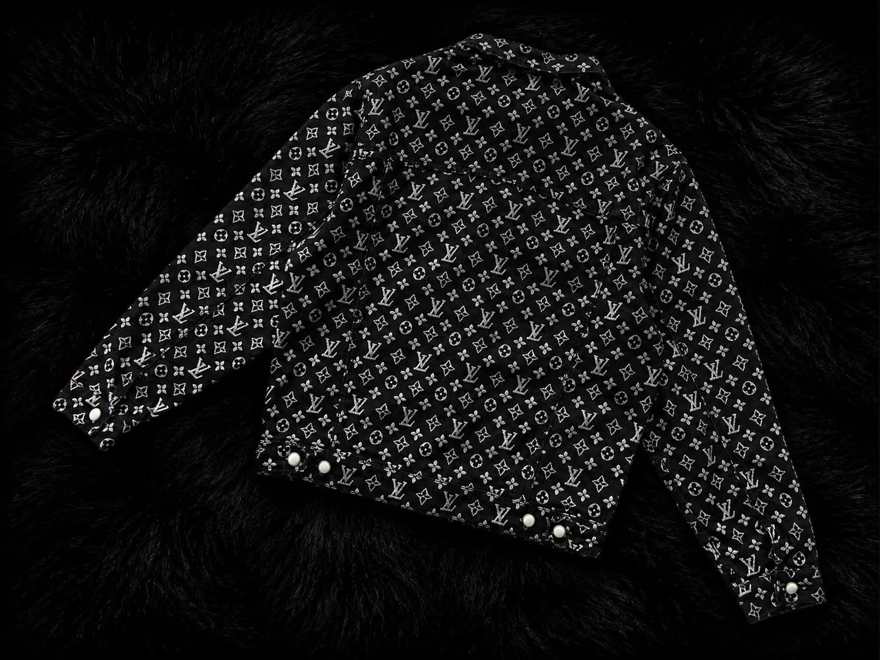 Conjunto Jeans Louis Vuitton  - Foto 3