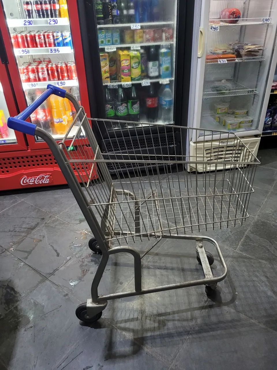 6 Cestinhas e 2 Carrinhos de Mercado - Ótimo Estado