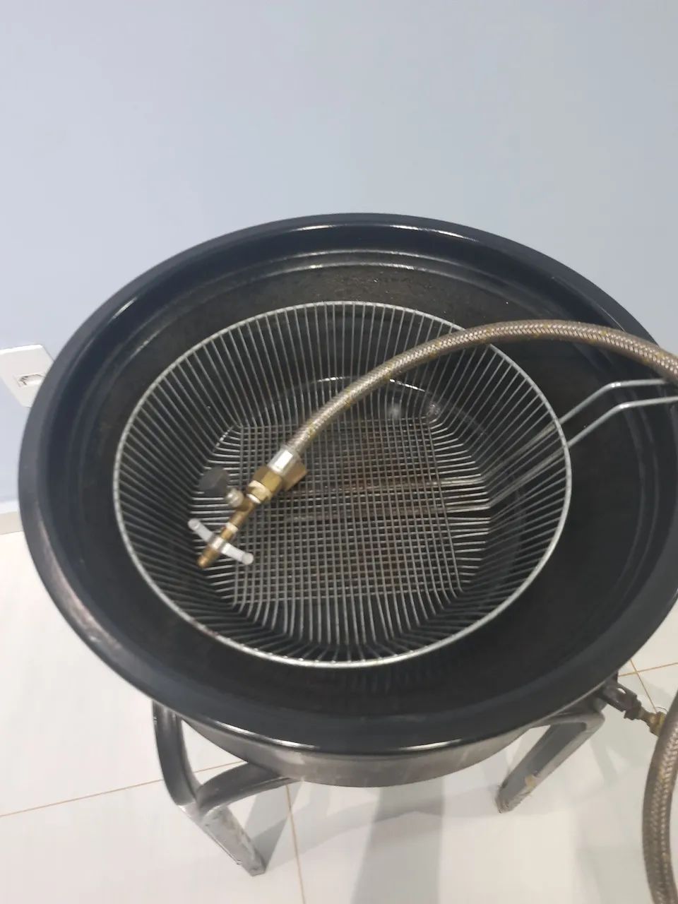 Fritadeira 14 litros usada  - Foto 2