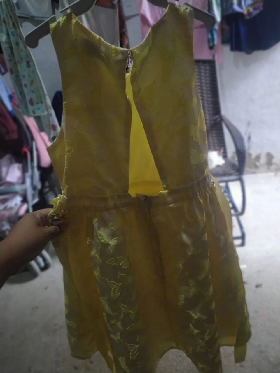 Vestido infantil animê ótimo estado  - Foto 2