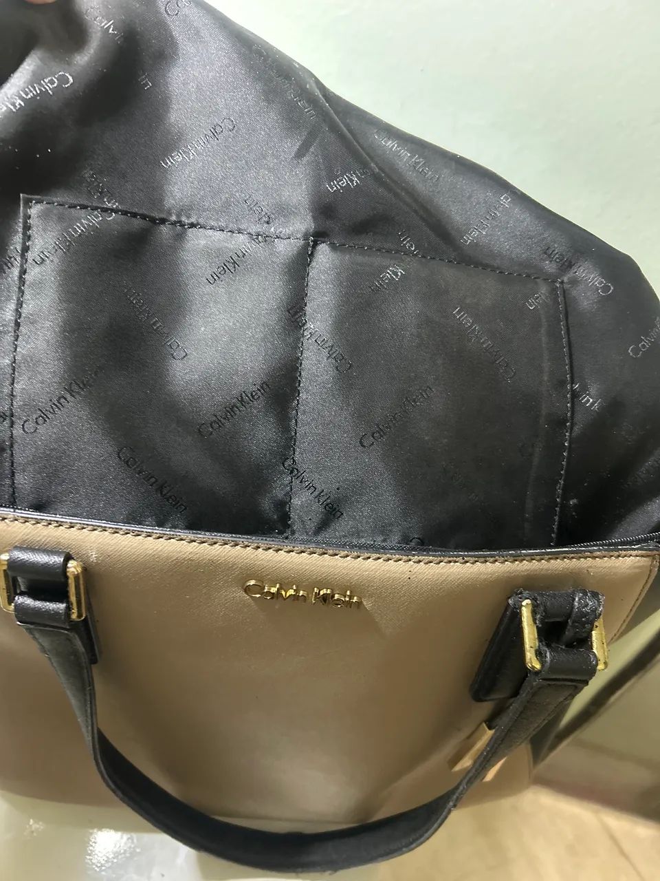 Bolsa Média Calvin Klein original  - Foto 2
