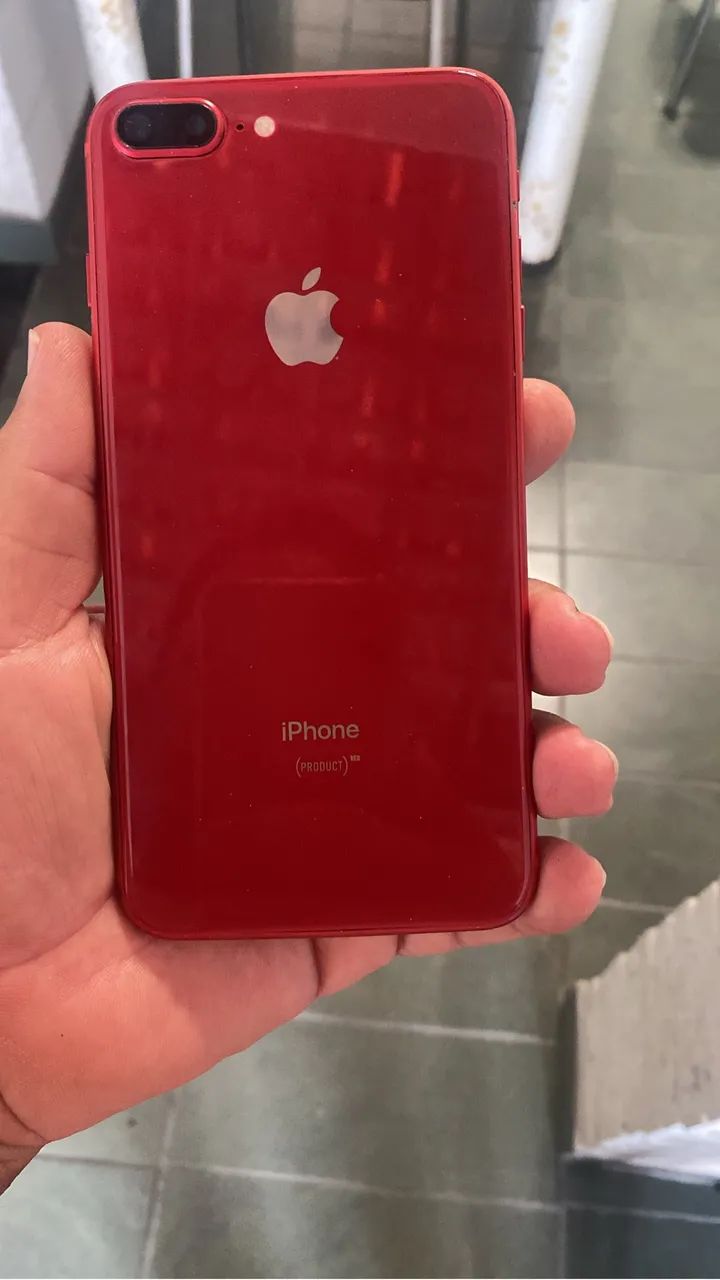 iPhone 8 Plus