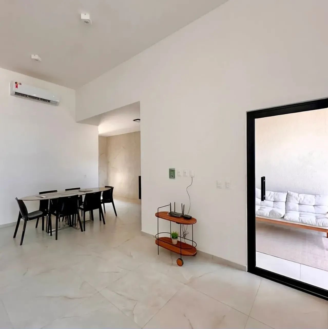 Casa em Rua Privativa com Controle de Acesso  3 Quartos (2 Suítes) próximo à CE-010 e CE-0 - Foto 4