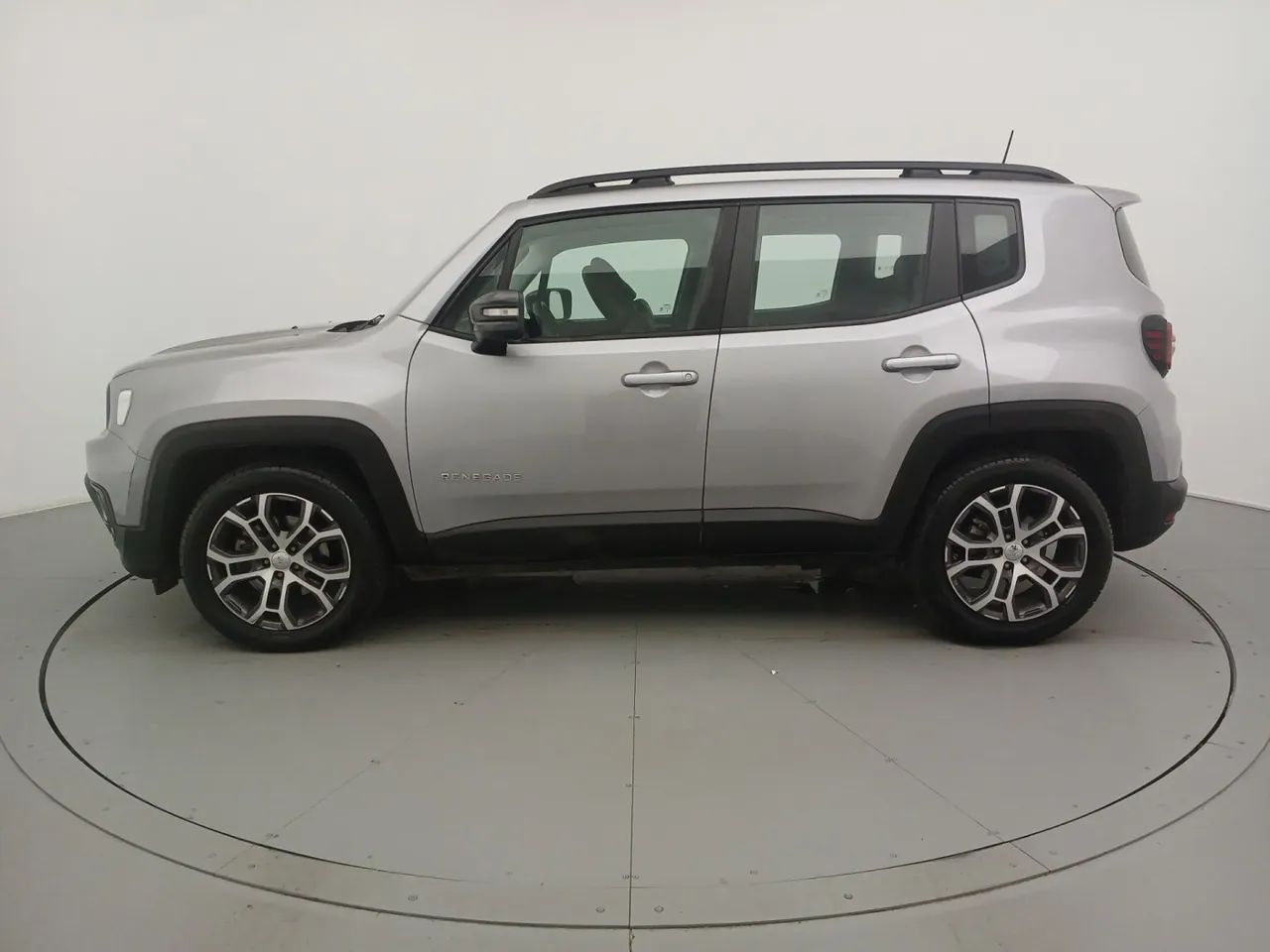 Jeep Renegade Long. T270 1.3 TB 4x2 Flex Aut., foto 2 de 18