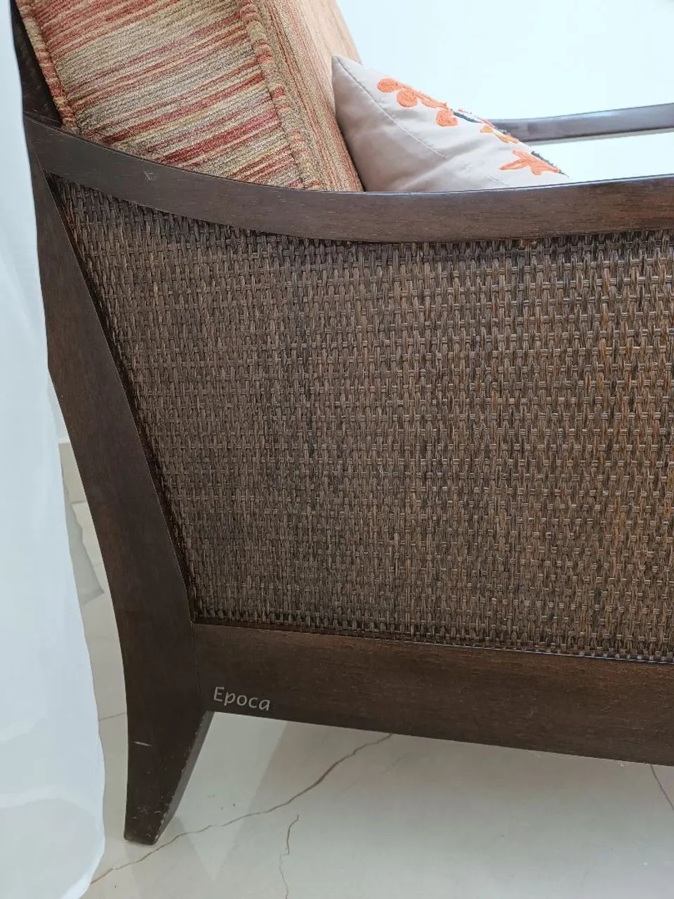 Poltronas Época decoração novinhas  - Foto 3