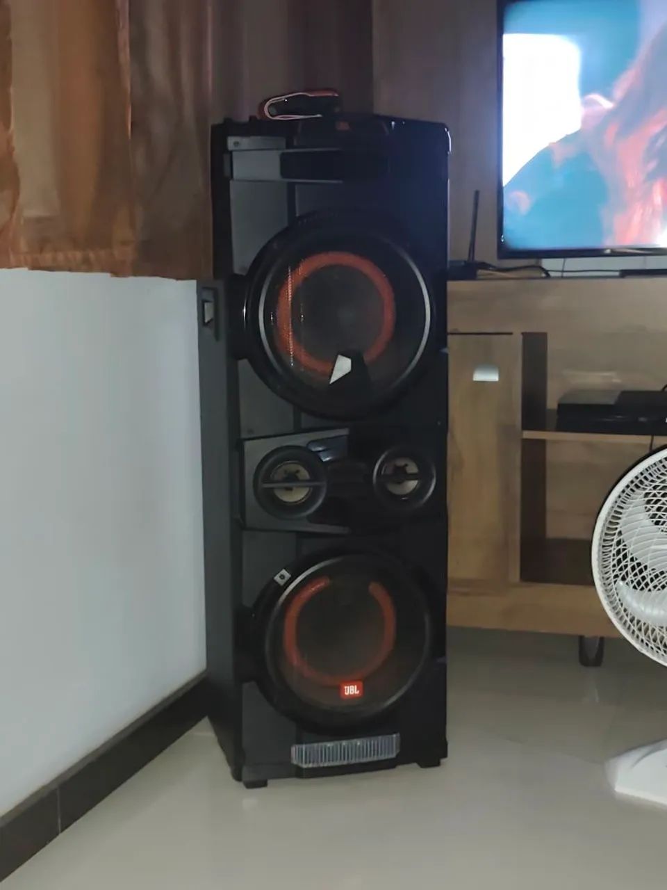 Caixa de som JBL Xpert