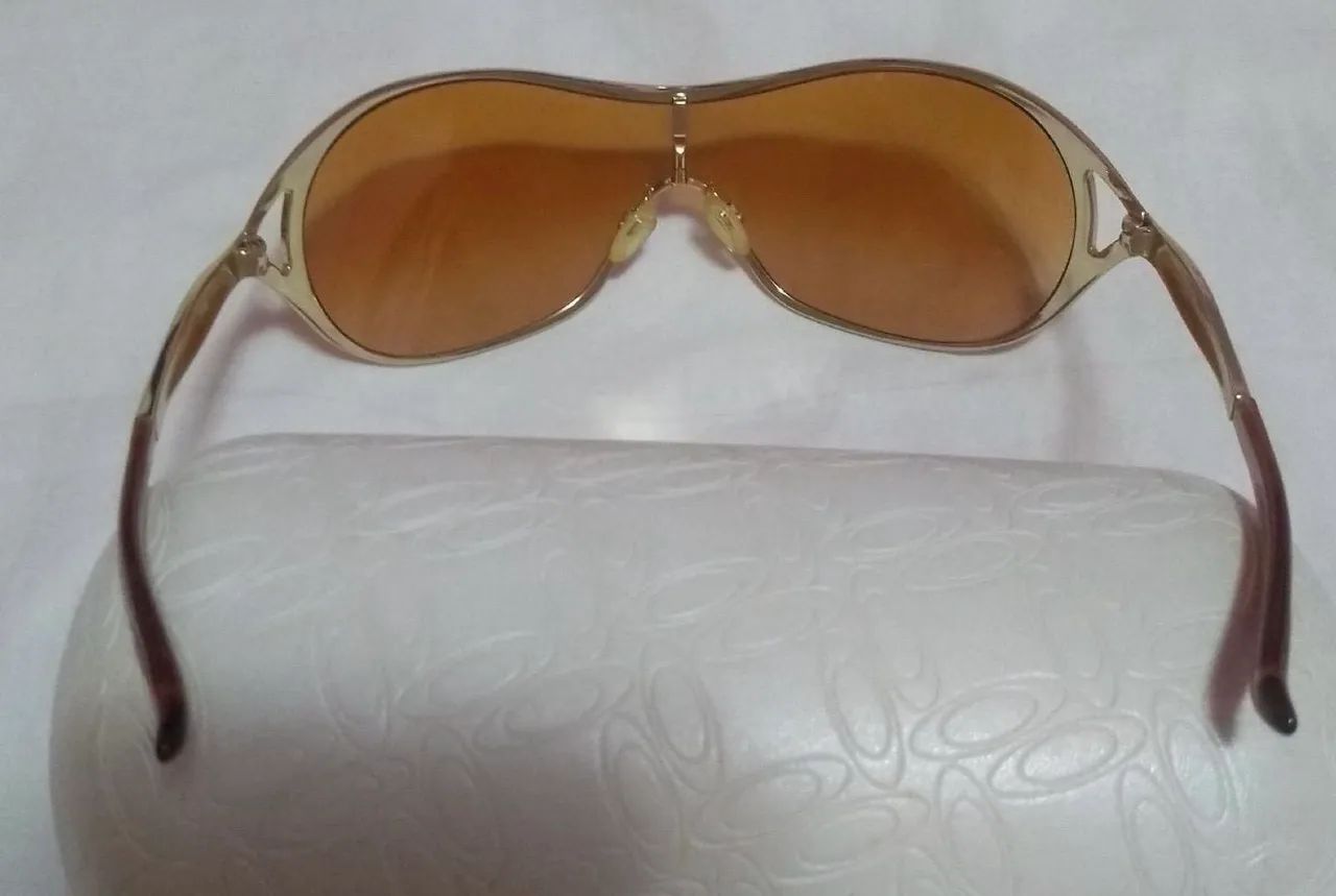 Óculos de sol oakley deception dourado  - Foto 3