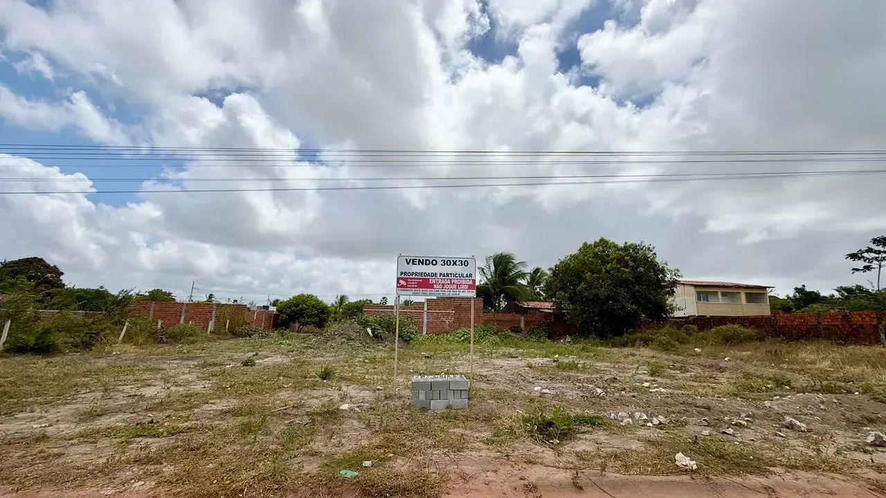 VENDO - 2 LOTES - 900 M² - PRAIA DO SOL