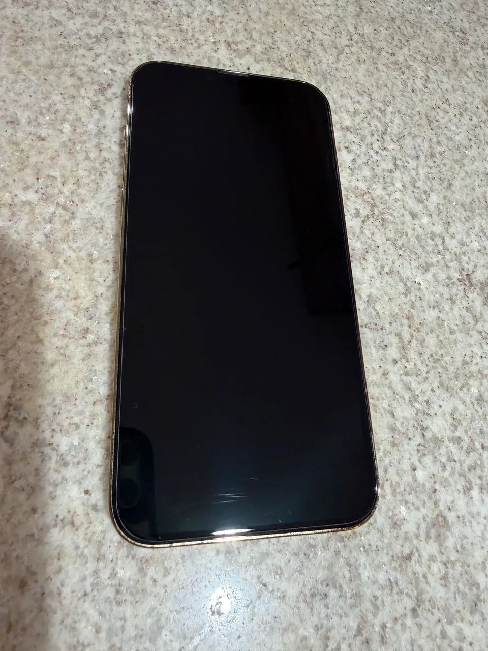 Vendo iPhone 13 Pro Max 256gb dourado impecável!  - Foto 3