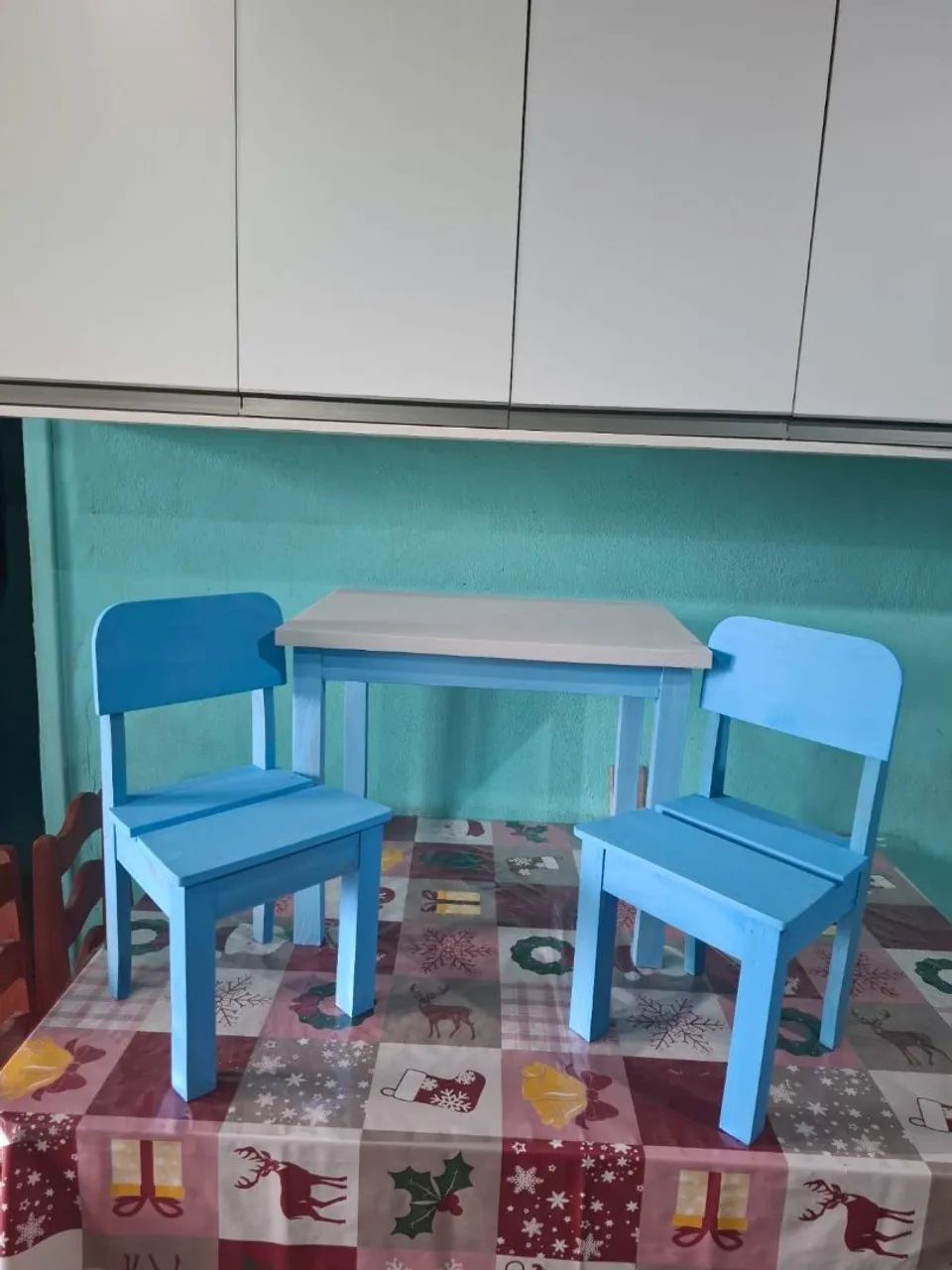 Mesa e cadeira infantil 2 a 5 anos
