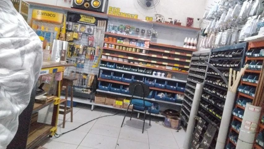 Vendo loja mat. construção completa: gôndolas, prateleiras, balcões, expositores e estoque - Foto 3