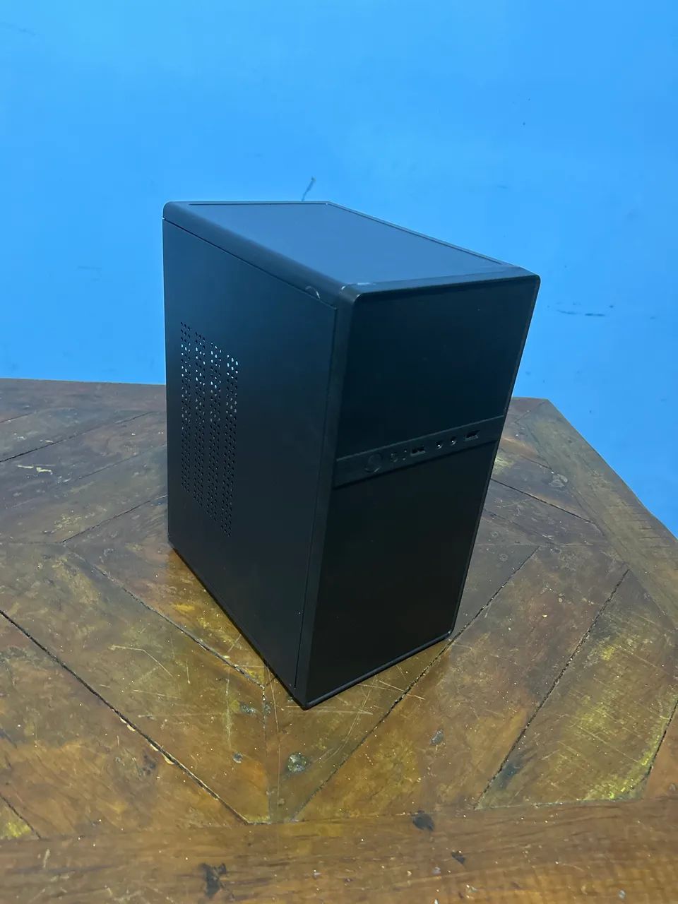 Pc básico para estudo e trabalho, i3-7100, 8gb ram ddr4, ssd 240gb