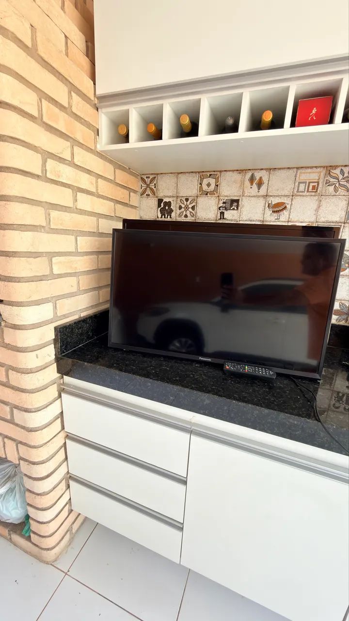 01 tv Panasonic e 01 tv AOC