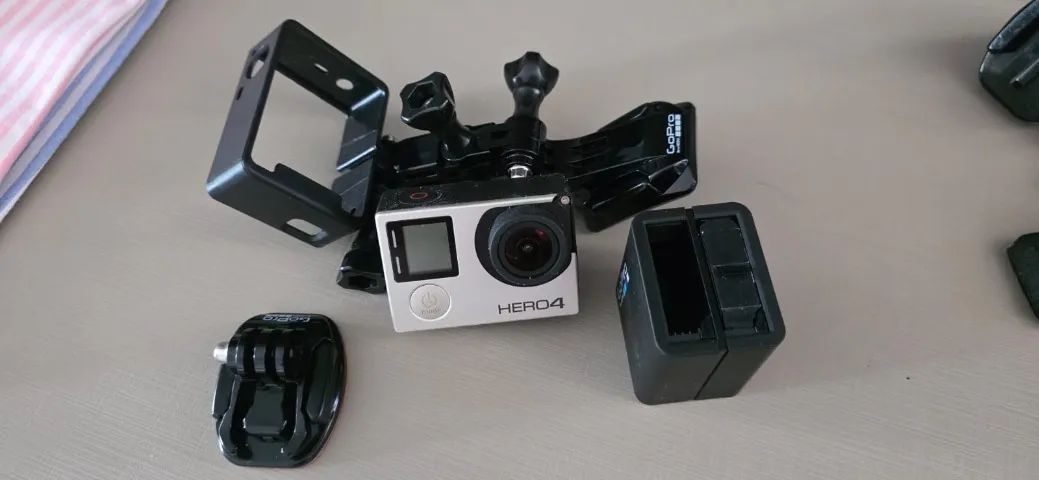 Vendo Gopro 4 com controlo remoto - Foto 4