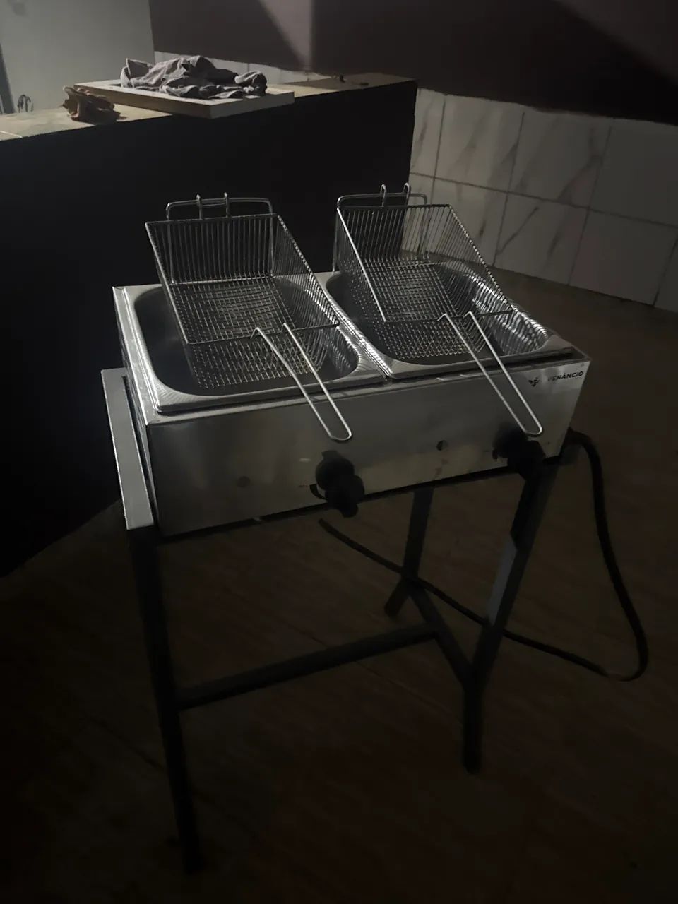 Forno e fritadeira profissional 