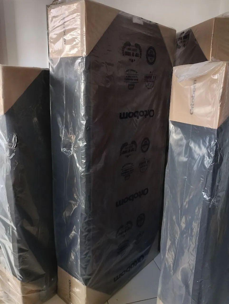 Base colchão Corino Preta Solteiro Ortobom 