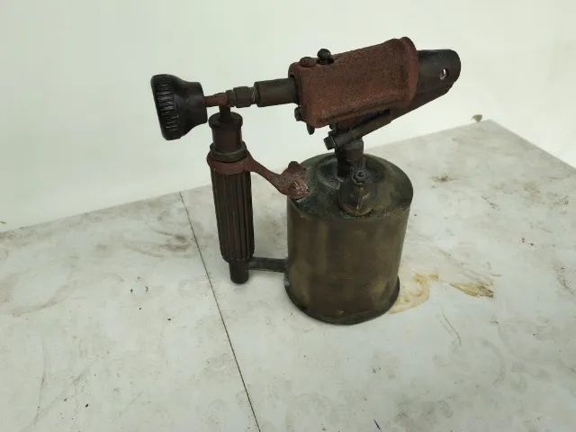 Maçarico Antigo de metal - Foto 3