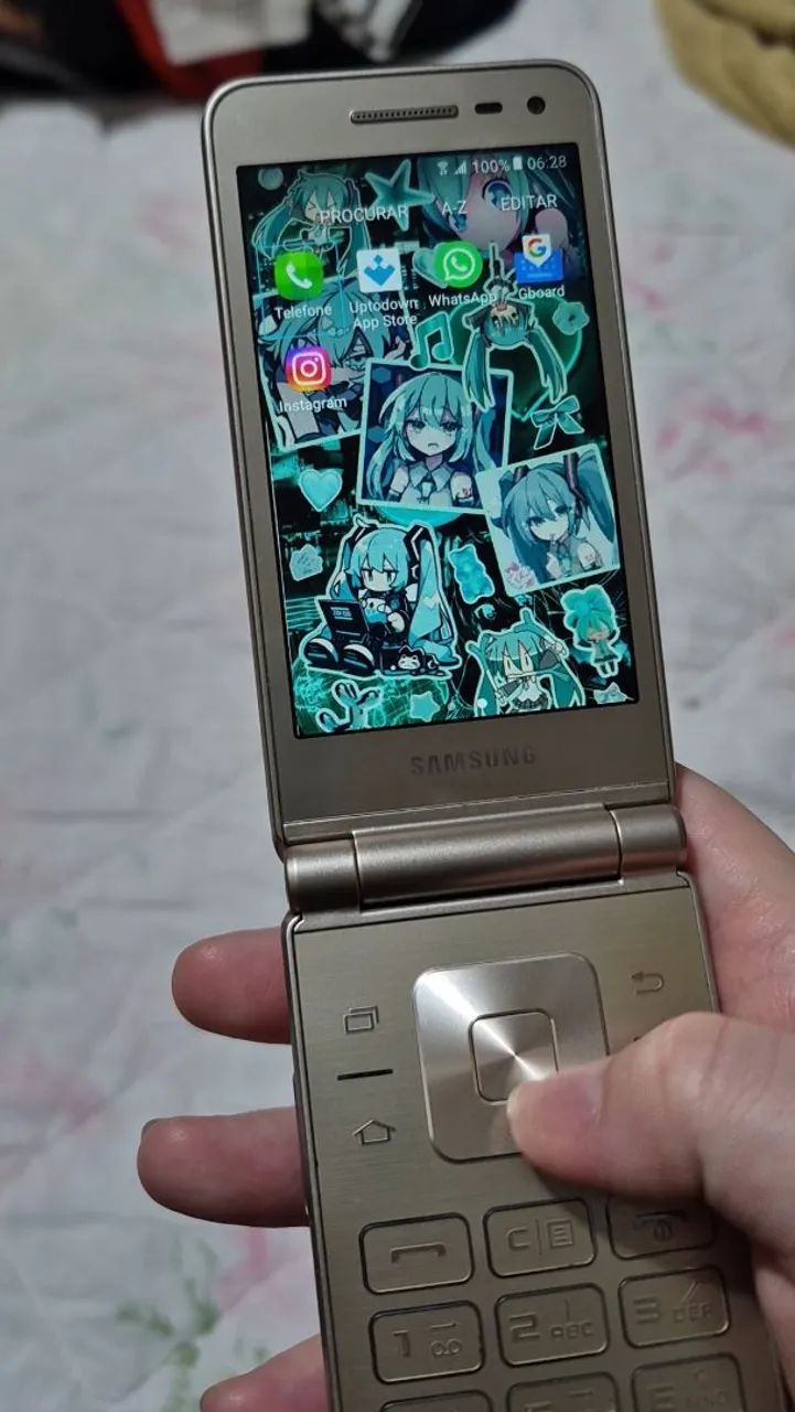 Samsung Galaxy Folder - Flip Android Retrô / Colecionável - Foto 5