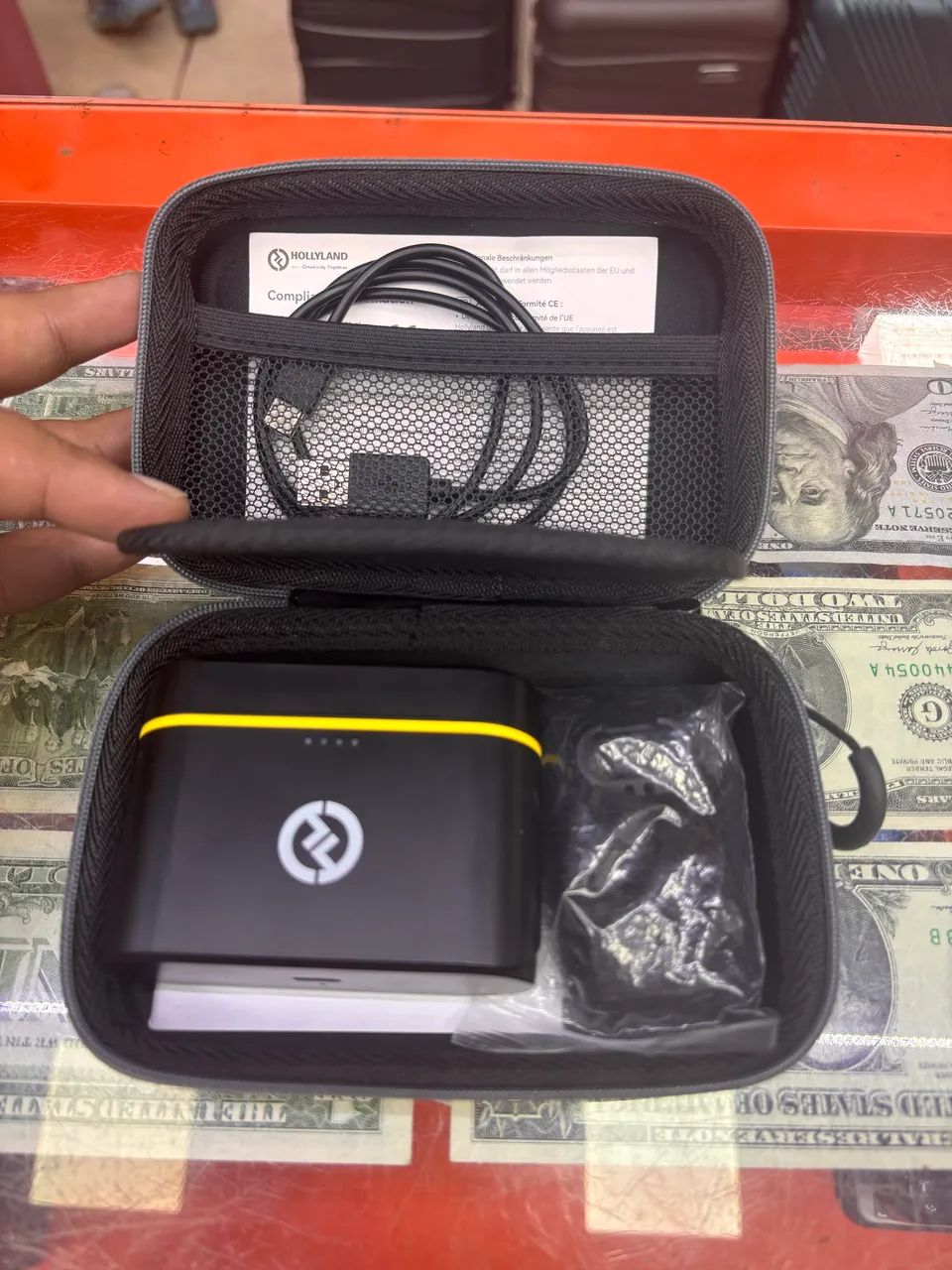 Hollyland Lark C1 (Usado) com Case - Apenas R$ 280,00  - Foto 3